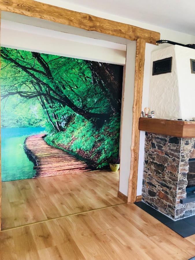 Nibylandia Dom Pod Lasem Nowa Wies Grodziska Kültér fotó